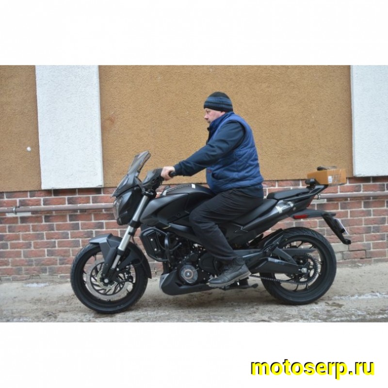 Купить  ====Мотоцикл BAJAJ Dominar 400 Touring (Доминар 400) ЧЕРН. 2023г. нейкид 390cc; ABS; 6 ск; 39.9л/с, двигатель КТМ DUKE; 4 клап; 3 свечи на цил (шт) купить с доставкой по Москве и России, цена, технические характеристики, комплектация фото  - motoserp.ru