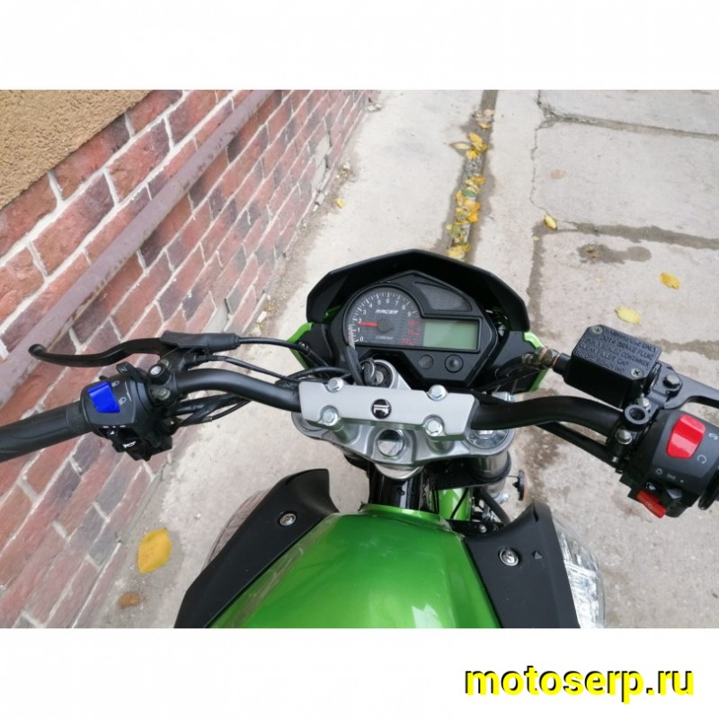 Купить  Мотоцикл RACER RC300CK-N Fighter 4так., 300сс, 2-х клап. с баланс. валом, 5 ск., возд. охл., кол. 17" (шт) купить с доставкой по Москве и России, цена, технические характеристики, комплектация фото  - motoserp.ru