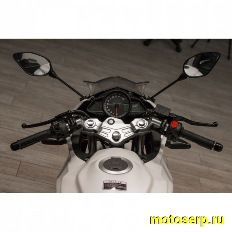 Купить  ====Мотоцикл LIFAN LF200-10P (Лифан 200-10Р),200сс,4-такт.,инжект.,водян.охл.,6 перед.,кол.17"/17" (шт) купить с доставкой по Москве и России, цена, технические характеристики, комплектация фото  - motoserp.ru