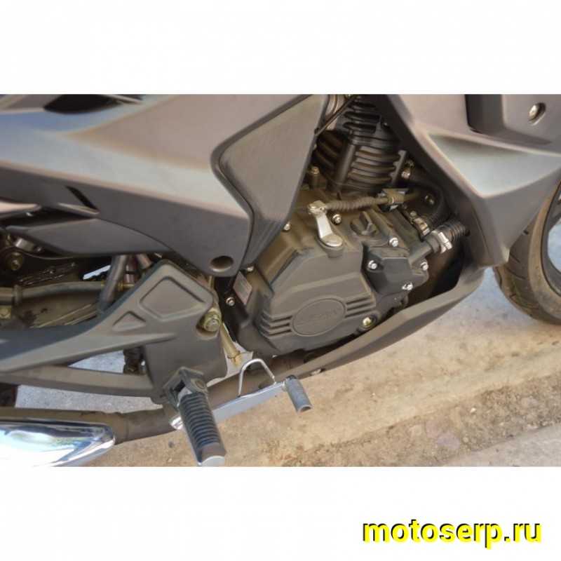 Купить  ====Мотоцикл LIFAN LF200-10P (Лифан 200-10Р),200сс,4-такт.,инжект.,водян.охл.,6 перед.,кол.17"/17" (шт) купить с доставкой по Москве и России, цена, технические характеристики, комплектация фото  - motoserp.ru