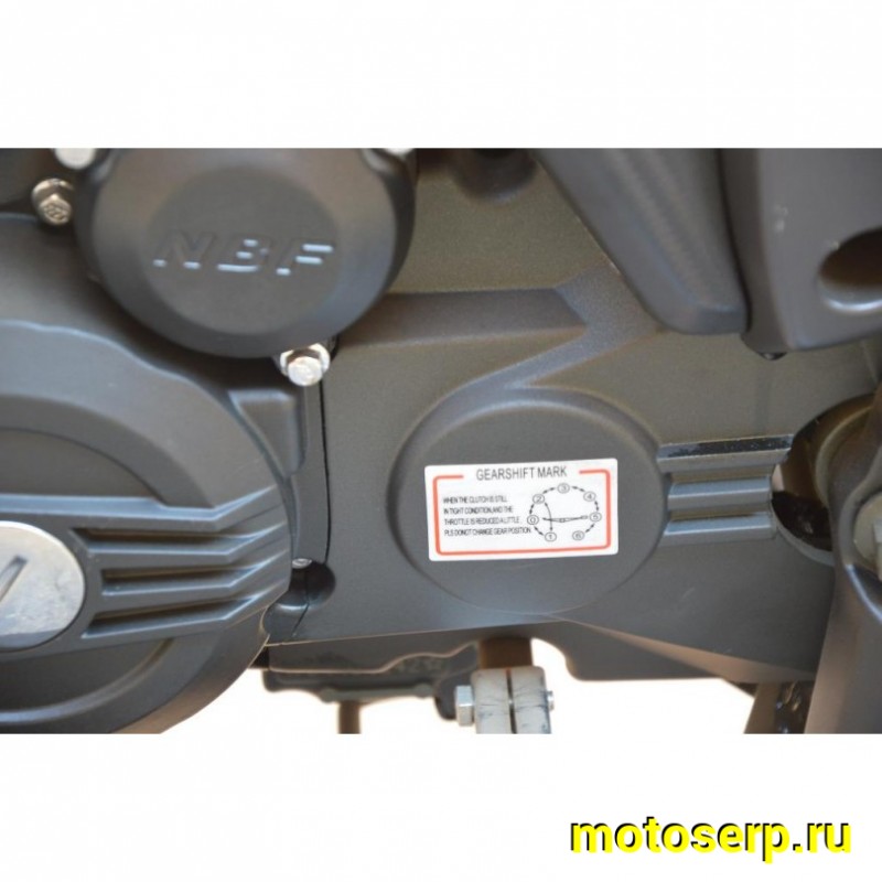 Купить  ====Мотоцикл LIFAN LF200-10P (Лифан 200-10Р),200сс,4-такт.,инжект.,водян.охл.,6 перед.,кол.17"/17" (шт) купить с доставкой по Москве и России, цена, технические характеристики, комплектация фото  - motoserp.ru