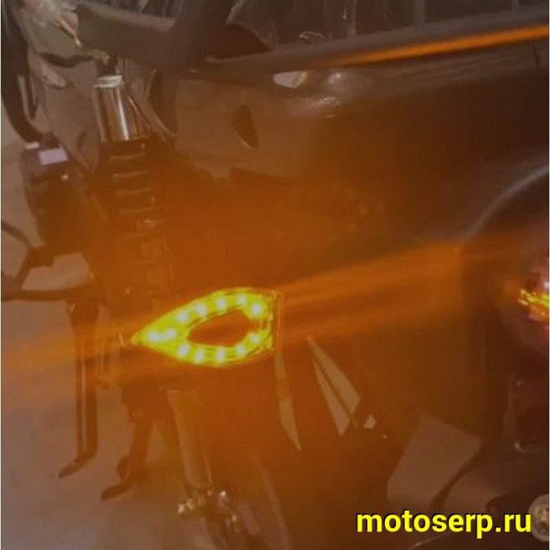Купить  Мопед VMC RIVA-II CX 50 NEW  (Венто Рива це икс 50) 4Т; 50сс; 17"литые; Электр. цв панель, линзов фара, LED светотехника (шт) 01200 (Vento купить с доставкой по Москве и России, цена, технические характеристики, комплектация фото  - motoserp.ru