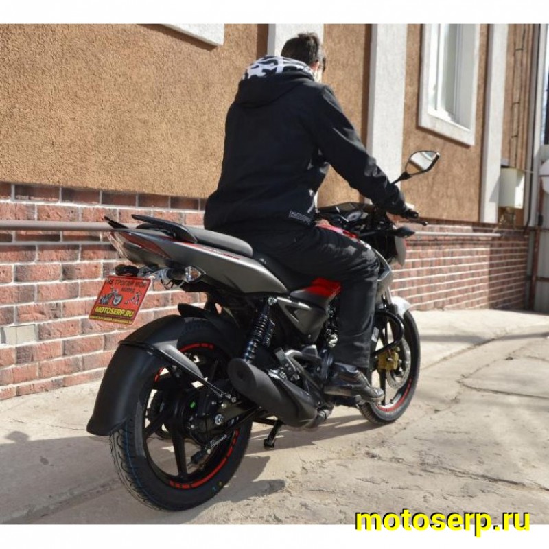 Купить  Мотоцикл BAJAJ Pulsar NS125 ( Баджаж Пульсар 125) 125сс,4-такт.,возд.охл.,карбюр.,кол.17"/17" (шт) купить с доставкой по Москве и России, цена, технические характеристики, комплектация фото  - motoserp.ru