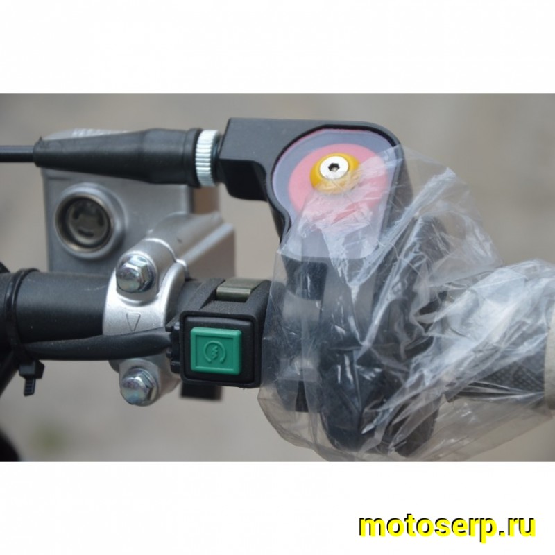 Купить  Питбайк Regulmoto SEVEN MEDALIST 17/14 (спортинв), 150сс (50сс) 4Т, эл/кикстартер, карб., маслян. охл. (шт)  купить с доставкой по Москве и России, цена, технические характеристики, комплектация фото  - motoserp.ru