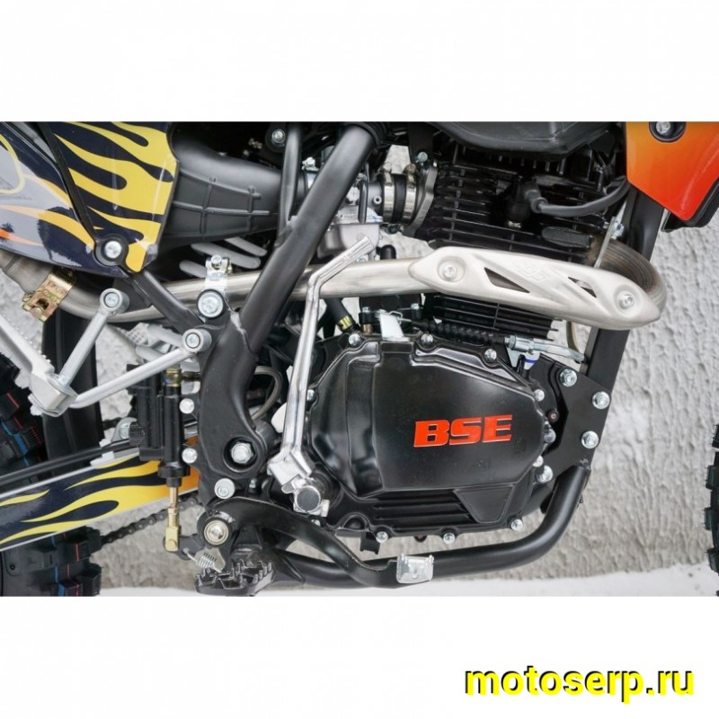 Купить  Мотоцикл Кросс/Эндуро BSE Z1 HotRod Red 150сс 19/16"  (шт) купить с доставкой по Москве и России, цена, технические характеристики, комплектация фото  - motoserp.ru