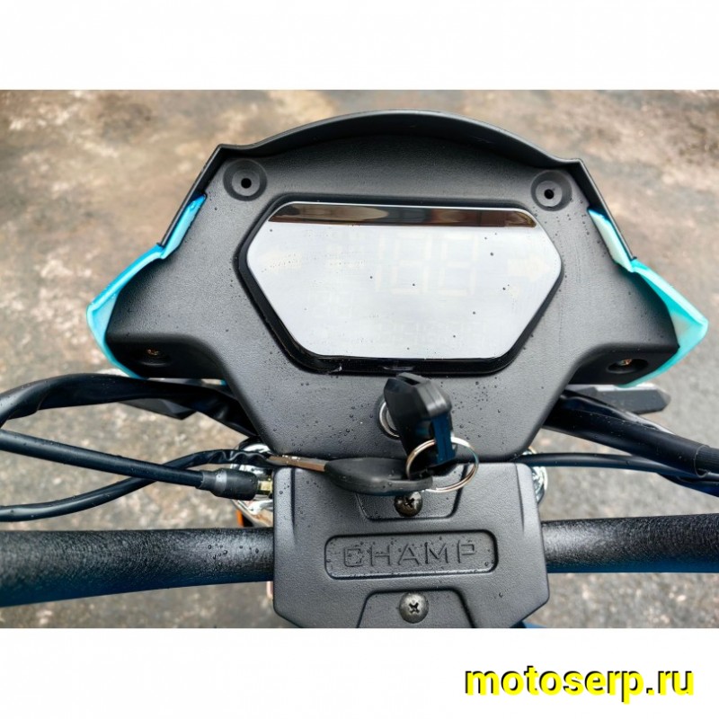 Купить  Мопед Millenium Alpha RS12 Champ  4Т; 50cc; колеса 17"литые; 4пер, эл. старт; бак 12л, легкая усиленная рама (шт) 01250 (ТехМаркет купить с доставкой по Москве и России, цена, технические характеристики, комплектация фото  - motoserp.ru