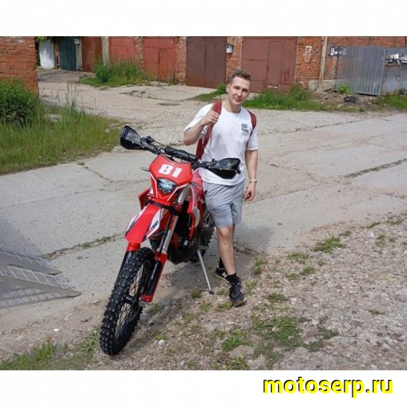Купить  Мотоцикл Кросс/Эндуро Regulmoto Holeshot Red Edition 175FMM-5PR (ЭПТС) 300cc балан.,6КПП, 4V,подв. сж/отб KKE 2катр. 47мм (ЭПТС) (шт) купить с доставкой по Москве и России, цена, технические характеристики, комплектация фото  - motoserp.ru