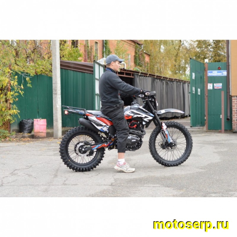 Купить  Мотоцикл Кросс/Эндуро BRZ Z7 PR300  21/18, 300сс, ZS175FMN-5 PR, 5 пер. (спортинв) (шт) купить с доставкой по Москве и России, цена, технические характеристики, комплектация фото  - motoserp.ru
