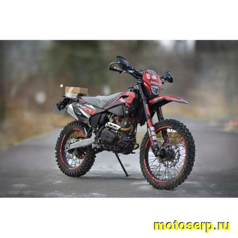 Купить  Мотоцикл Кросс/Эндуро Regulmoto Sport-003 PR PRO (4 valves) 6 передач (Черный/красный) (шт)  купить с доставкой по Москве и России, цена, технические характеристики, комплектация фото  - motoserp.ru