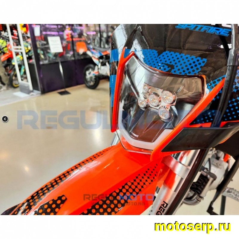 Купить  Питбайк Regulmoto SPITFIRE PRO 140 17/14  (спортинв) (шт).  купить с доставкой по Москве и России, цена, технические характеристики, комплектация фото  - motoserp.ru