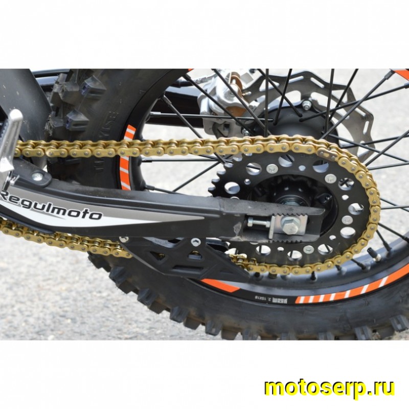 Купить  Мотоцикл Кросс/Эндуро Regulmoto CR-X 300 (ЭПТС) 6 Gear (без кикстартера) 21/18 Zongshen 175FMM PR300, балансир, перо 41мм, все регулировки (шт)  купить с доставкой по Москве и России, цена, технические характеристики, комплектация фото  - motoserp.ru