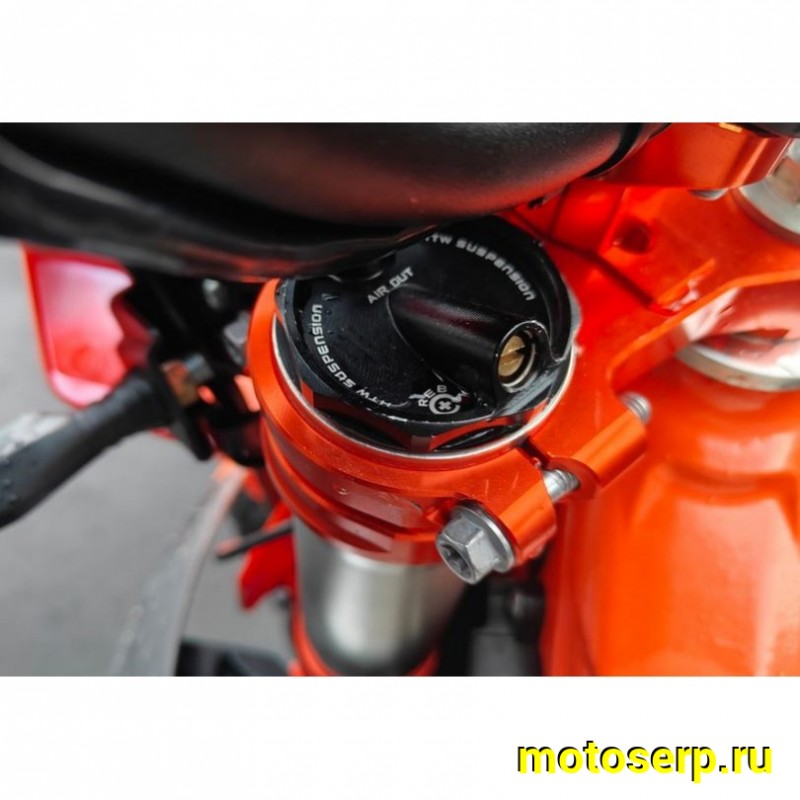 Купить  Мотоцикл Кросс/Эндуро Regulmoto Lanza 2Т (ЭПТС) DT230 , подвеска HTW (Без Прогрессии) Покрышки на выбор: эндуро/турэндуро (шт) купить с доставкой по Москве и России, цена, технические характеристики, комплектация фото  - motoserp.ru