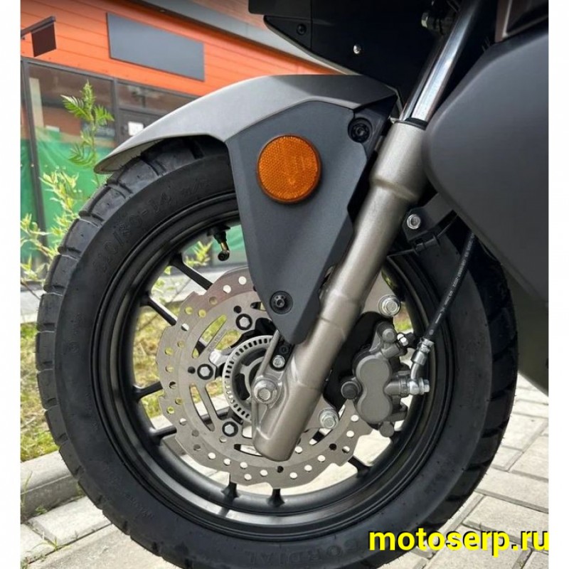 Купить  Скутер SPRMOTORS TRAVEL MAX T4-50H EFI, 14/13" с тремя кофрами! (шт) 01800 (SPR купить с доставкой по Москве и России, цена, технические характеристики, комплектация фото  - motoserp.ru
