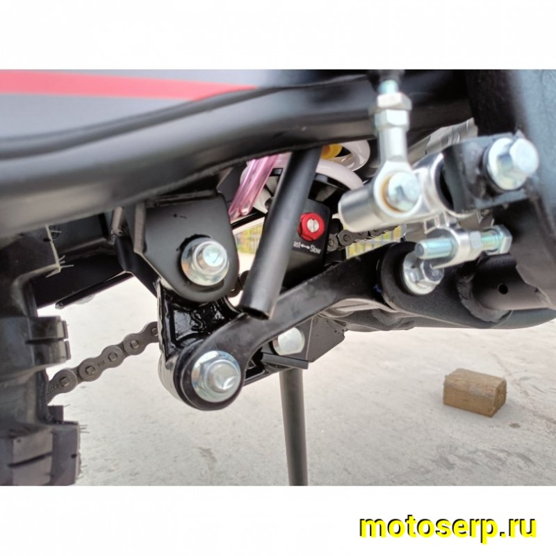 Купить  Мотоцикл Кросс/Эндуро Regulmoto CR-Z 350 (ЭПТС) 21/18, Gear 6, (NB350)  350сс, 4Т, Красный/черный (шт) (ФОТО купить с доставкой по Москве и России, цена, технические характеристики, комплектация фото  - motoserp.ru